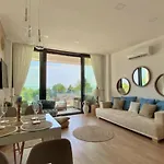 Διαμέρισμα Lakeview